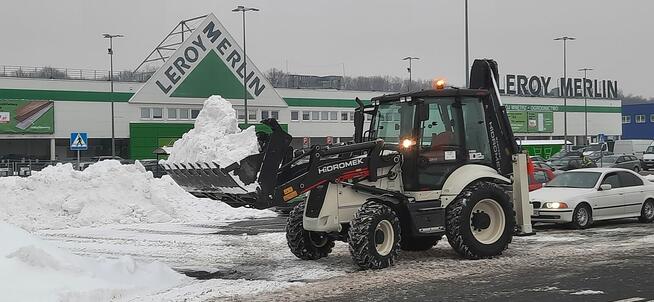 Usługi koparko-ładowarką