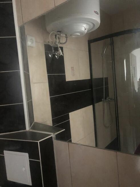 Do wynajęcia Kawalerka 20m2, pokój z aneksem kuch i łazienka