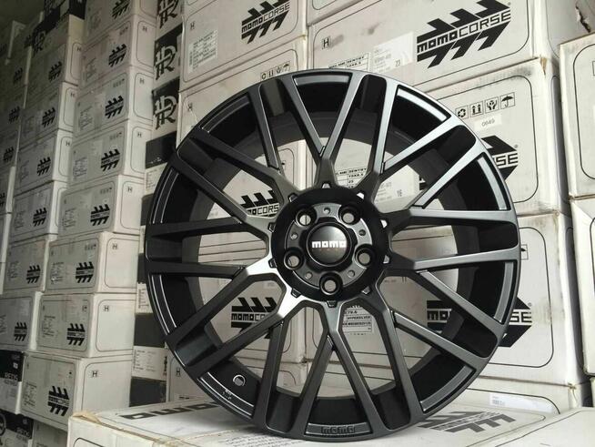 Felgi Aluminiowe MOMO REVENGE 18 CALI 5X108
