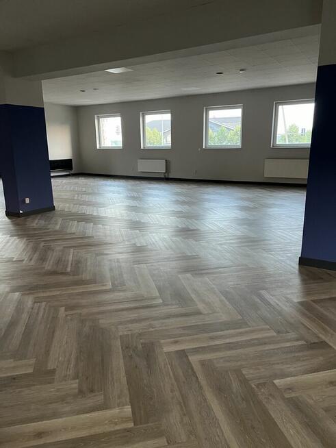 Do wynajęcia lokal handlowo-usługowy 420 m2 w Siedlcach