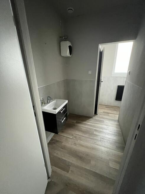 Do wynajęcia lokal handlowo-usługowy 420 m2 w Siedlcach