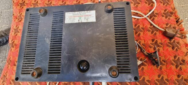 Prostownik samochodowy