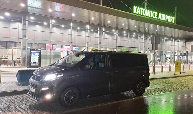 Przewóz osób bus VIP z Licencją, transfer lotniskowy, imprezy