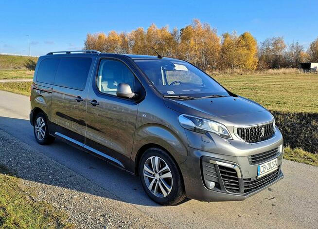 Przewóz osób bus VIP z Licencją, transfer lotniskowy, imprezy