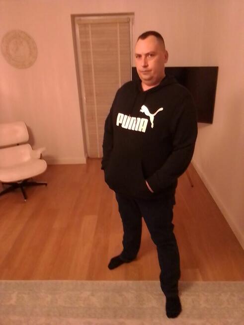 Samotnik pozna Samotniczke