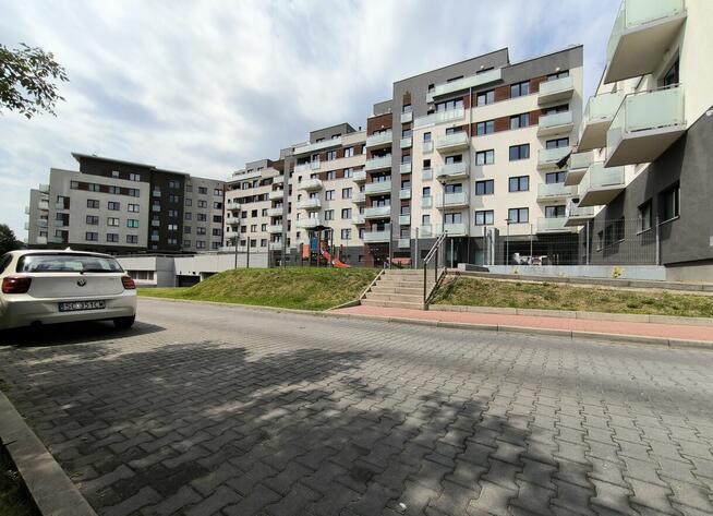 56 m2. Apartamentowiec Aurora 1 Piętro z Balkonem