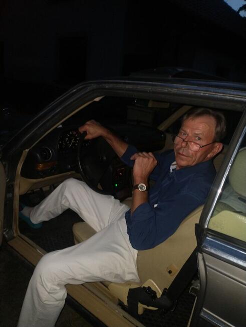 Poznam Uroczą Subtelną Kobietę