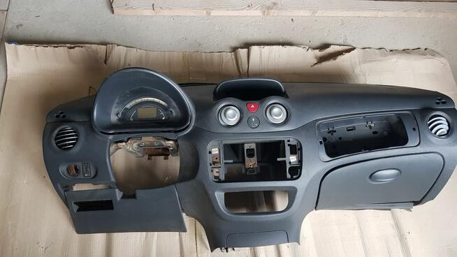 Deska rozdzielcza, konsola Citroen c3