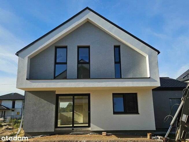 Nowoczesny dom; miniosiedle; 5km od Kielc, 174m2