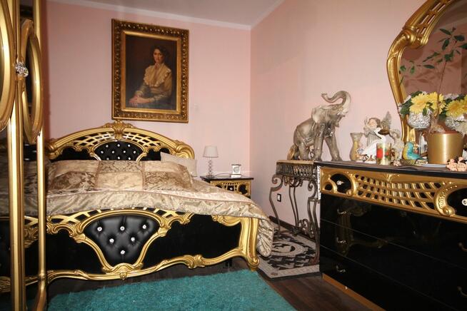 2pok 46met, ok. Strachowickiej BALKON/PIWNICA/2005 (Wrocław)