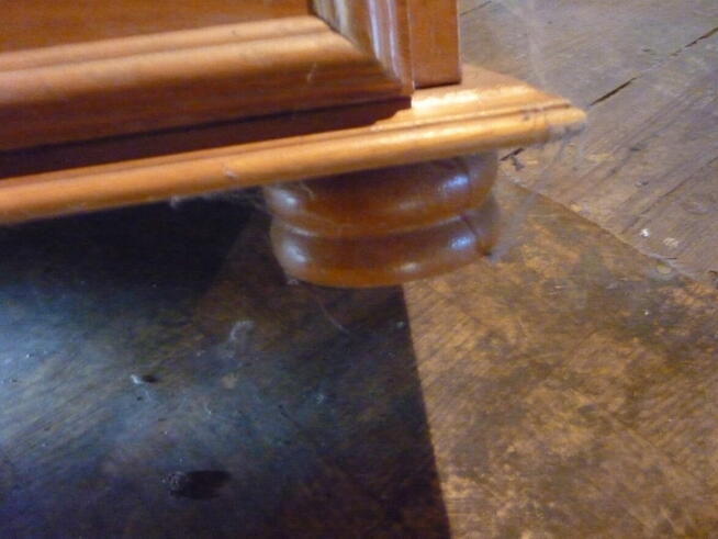 Komoda z dwoma szufladami