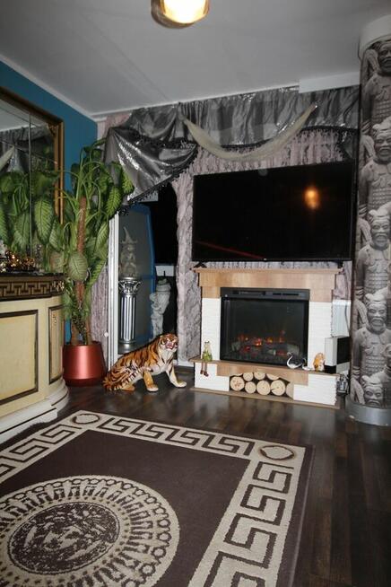 2pok 46met, ok. Strachowickiej BALKON/PIWNICA/2005 (Wrocław)