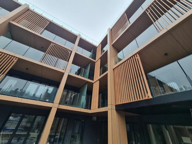 Zatrudnię pracowników do produkcji i montażu konstrukcji alu