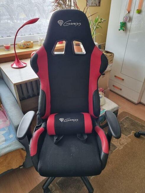 Sprzedam fotel Genesis biurkowy