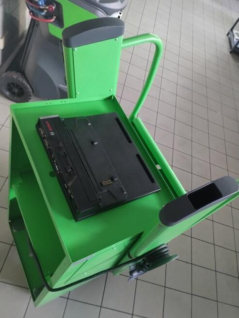 Wózek warsztatowy pod kts 590 i kts 560 tester Bosch