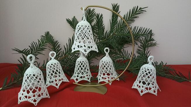 Ozdoby choinkowe na szydełku, bombki, gwiazdki