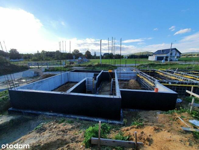 Nowoczesny dom; miniosiedle; 5km od Kielc, 174m2