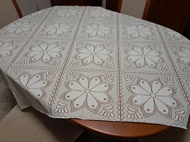 Serweta biała, żakardowa, 150x110, do sprzedania