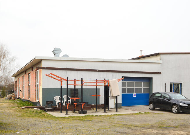 Handlowo-usługowy/dobra lokalizacja/duży parking