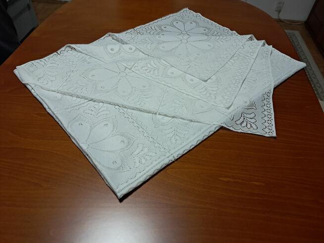 Serweta biała, żakardowa, 150x110, do sprzedania