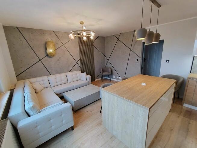 Sprzedam mieszkanie, 57 M2, Drugie piętro - Balkon