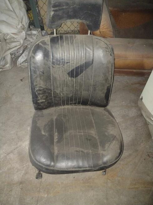 Fiat 125p-fotel kierowcy orginalny, klapka wlewu i inne