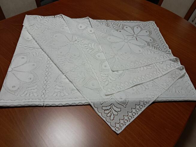 Serweta biała, żakardowa, 150x110, do sprzedania