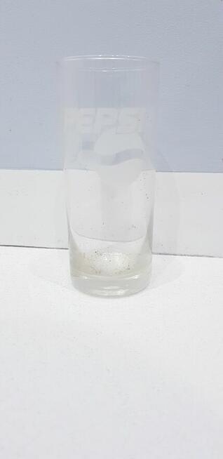 Zestaw starych szklanek z prl-u