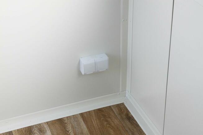 Kontener budka pawilon stróżówka portiernia biurowy