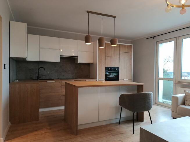 Sprzedam mieszkanie, 57 M2, Drugie piętro - Balkon