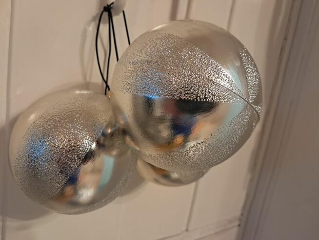 Bombki choinkowe srebrne, duże (3 szt.), do sprzedania
