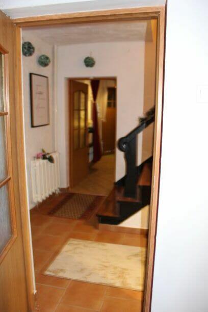 Sprzedam posesję w atrakcyjnej lokalizacji