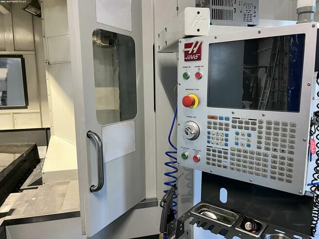 Centrum obróbcze poziome CNC HAAS EC-1600ZT