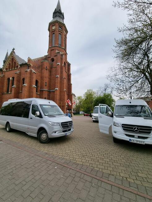 24h TT TAXI WIELICZKA telefon (+48) 537375008