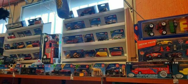 WYPRZEDAŻ ZABAWEK : MASKOTKI, PUZZLE, SKARBONKI do -50%