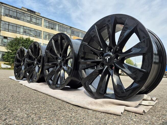 Renowacja felg aluminiowych i stalowych, toczenie CNC