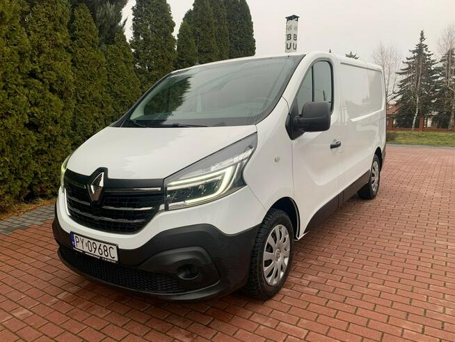 Renault Trafic 2.0DCI 120 FullLED Klima Hak Zarejestrowany