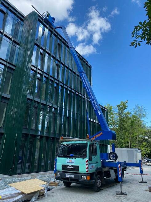 Podnośnik koszowy 35/30/26/25/22/20m Wynajem z operatorem