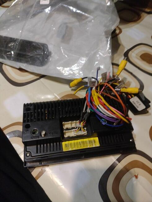 Sprzedam radio samochodowe