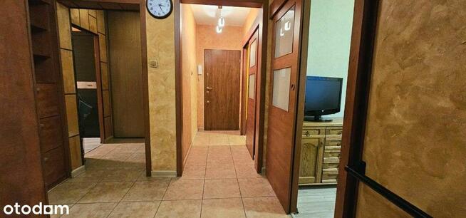 Przestronne, duży balkon, I piętro, 2 piwnice