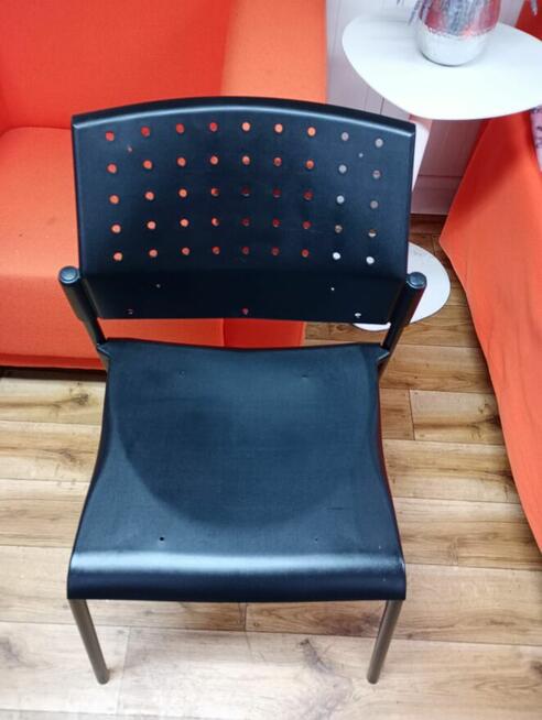 Krzesło konferencyjne WIKIDO Nowy Styl fotele krzesła biuro