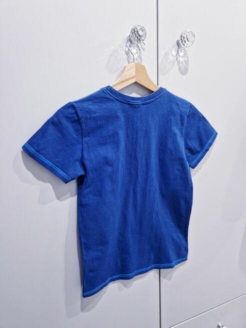 Chłopięcy T-shirt z nadrukiem minionków