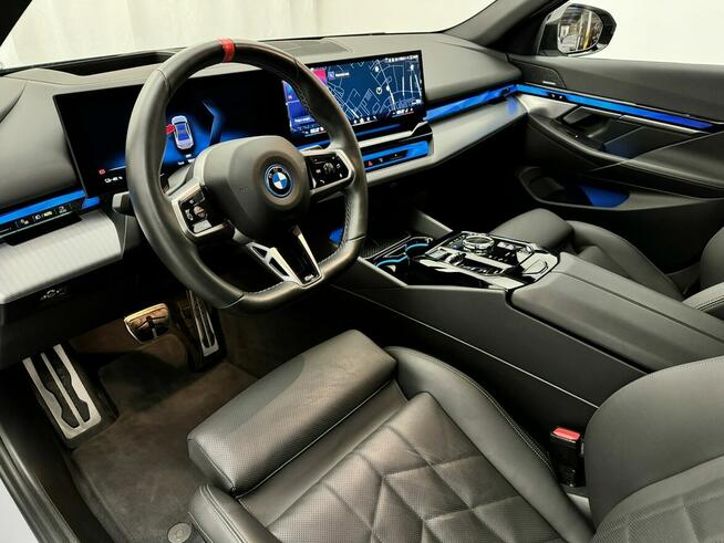 BMW i5 MPRO Grzana Kierownica i Fotele z Pamięcią Hak Harman Kamera 360 LEDy