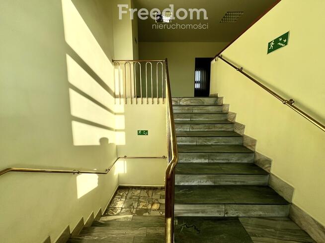 Funkcjonalny budynek w centrum Koniecpola