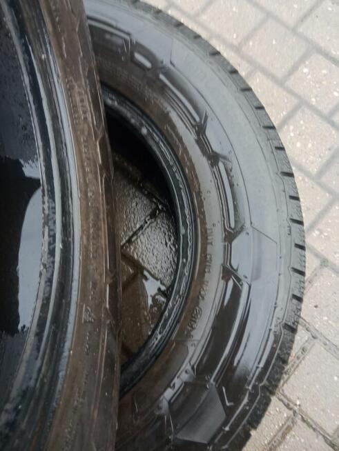 opony 215/65/15 c continetal vanko conti winter 104/102 m+s