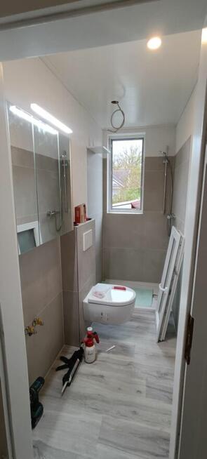 Glazurnik -płytkarz szuka pracy lub zlecenia.