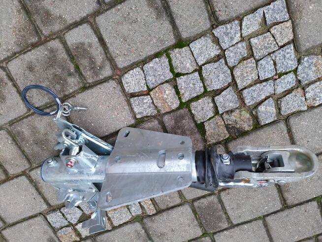 Sprzedam NOWE zaczepy do przyczep