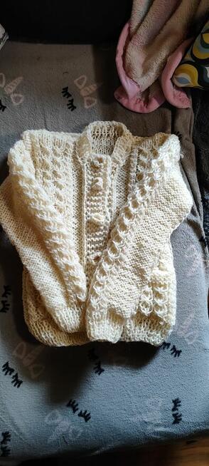 Swetry goralskie, kamizelki itp