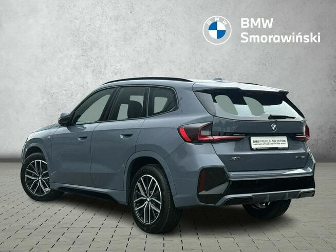 BMW X1 sDrive18i M Pakiet Grzana Kierownica Dostęp Komfort Relingi Auto LED