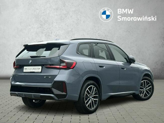 BMW X1 sDrive18i M Pakiet Grzana Kierownica Dostęp Komfort Relingi Auto LED